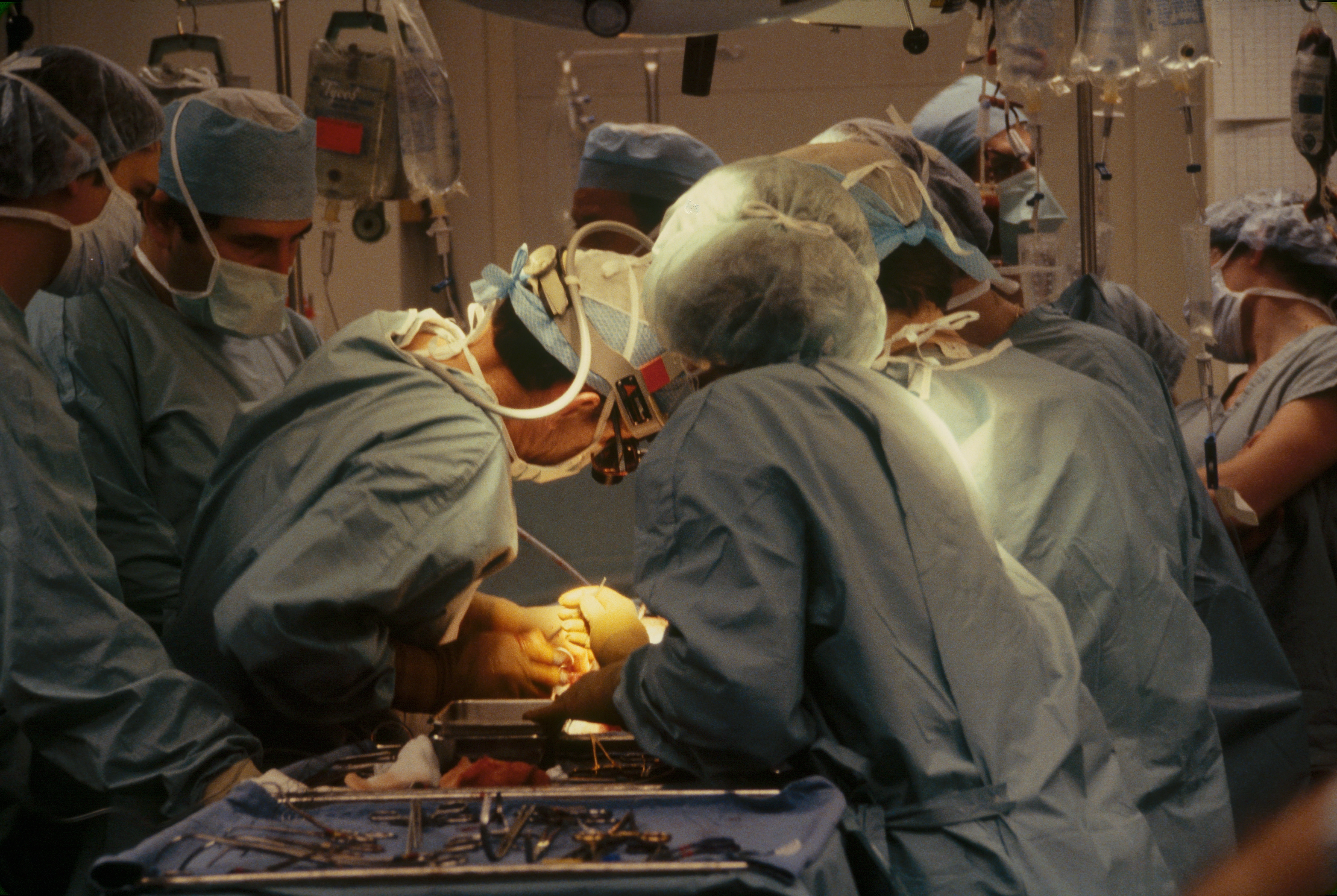 Primer trasplante de hígado Dic. 21, 1984 (7)
