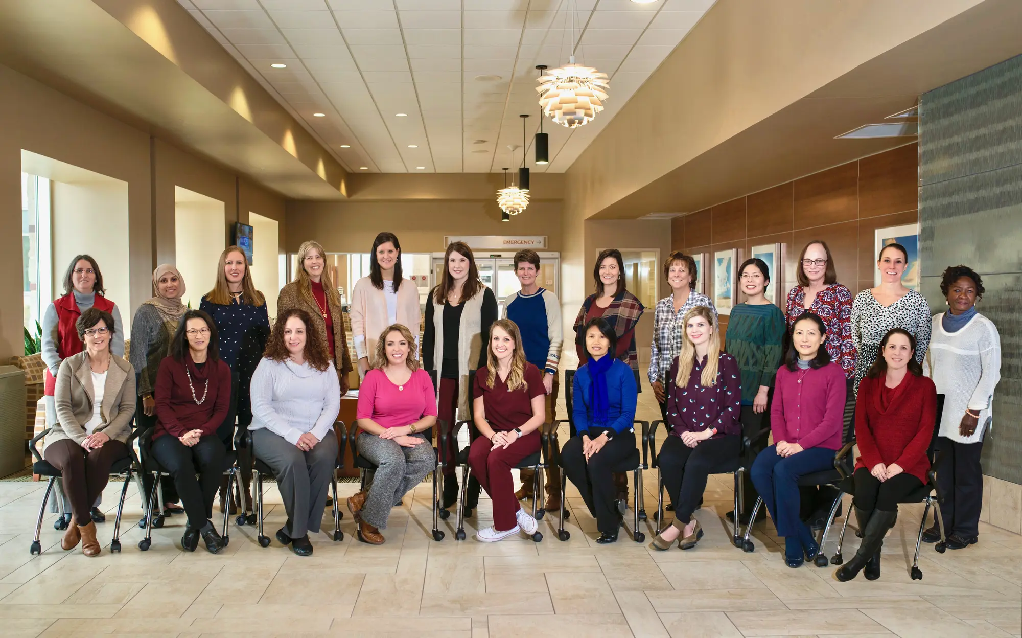 BSW正在大学城地区女性医生2018人