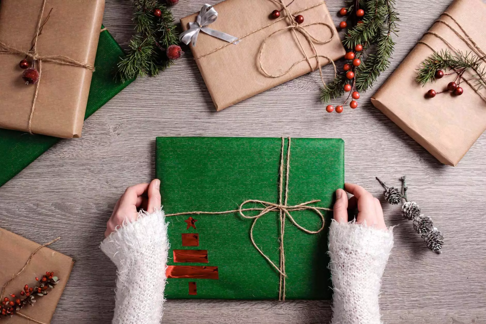 Unique Christmas Gift Ideas (for everyone on your list)